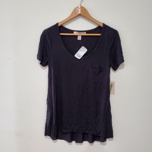 BNWT Forever21 contemporary black tee shirt xs / small